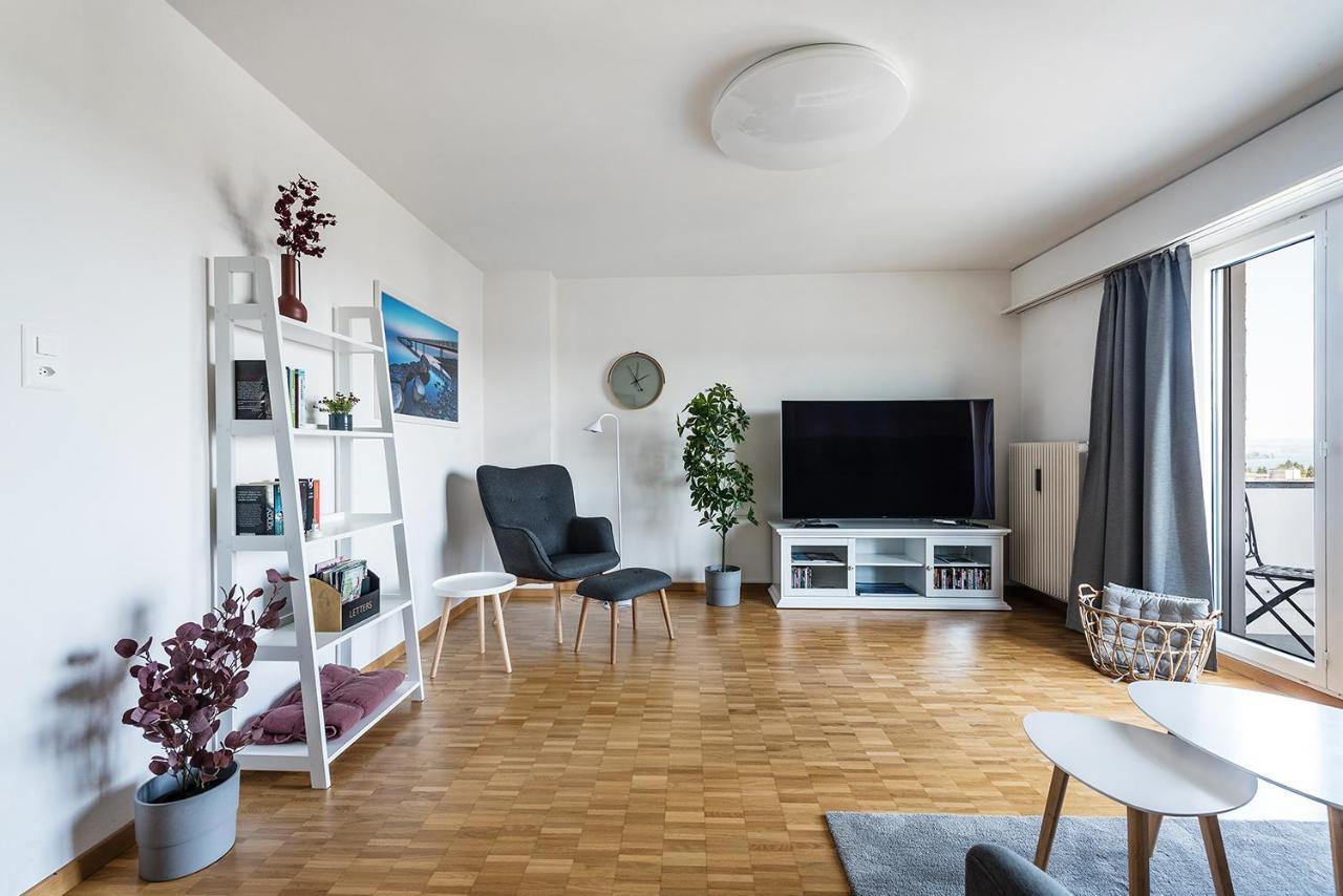 Soho 8 !Lake-Mountain View & Free Parking! Kreuzlingen Zewnętrze zdjęcie